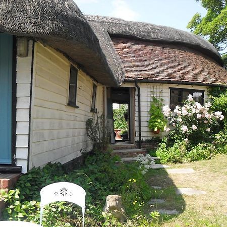Church Hall Farm Bed And Breakfast Broxted Szoba fotó